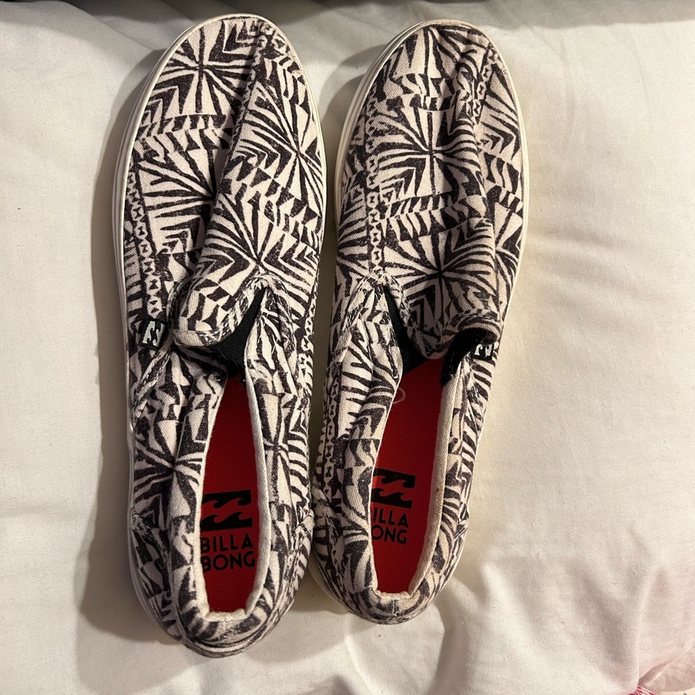 Billabong Black and White Slip-On Shoes